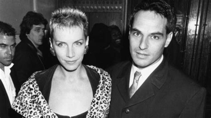 Annie Lennox's Marriages & Love Life: A Deep Dive