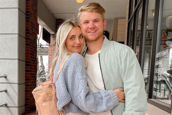 Aspyn Ovard & Family: Rumors, Cancer Speculation & Divorce - What's Next?