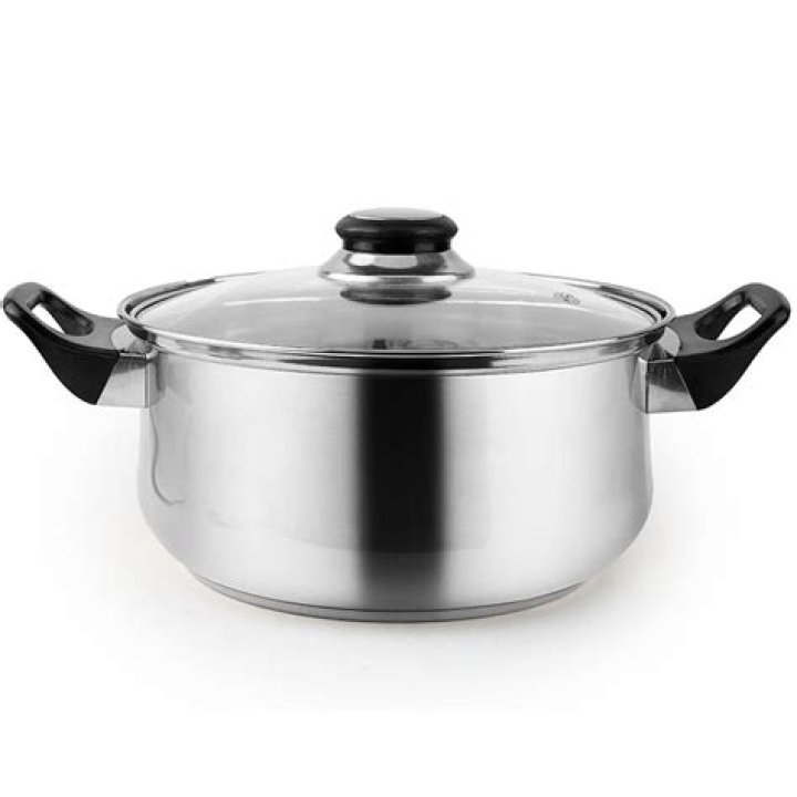 Discover Lakeside Kitchen Delights: Cookware, Gadgets & More!