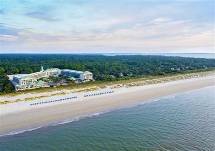 Discover the Best Marriott Beach Resorts in North Carolina