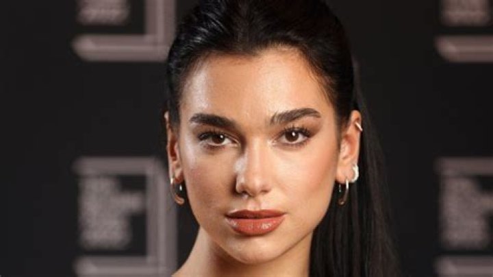 Dua Lipa Measurements: The Ultimate Guide to Her Iconic Body Stats