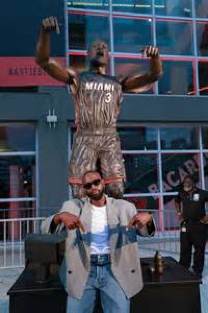 Dwyane Wade Bio: A Comprehensive Look at the Legendary NBA Star