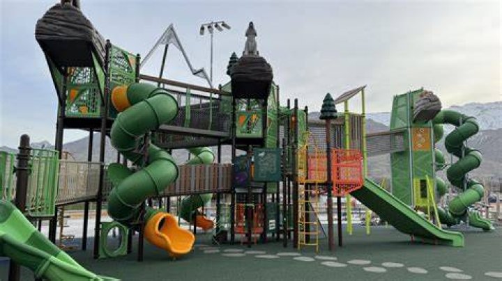 Exploring the Thrilling Theme Parks in Utah: Your Ultimate Family Adventure Guide