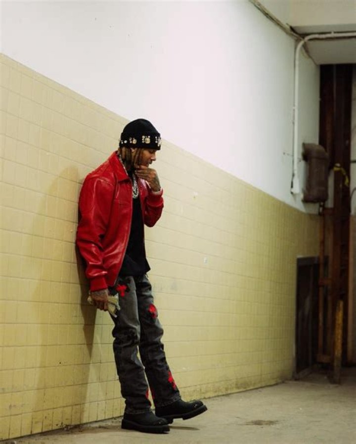 How Tall Is Lil Durk: Discovering the Height and More About the Rapper