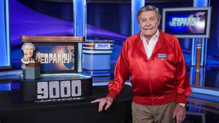 Jeopardy Announcer: The Unsung Heroes Behind the Quiz Show