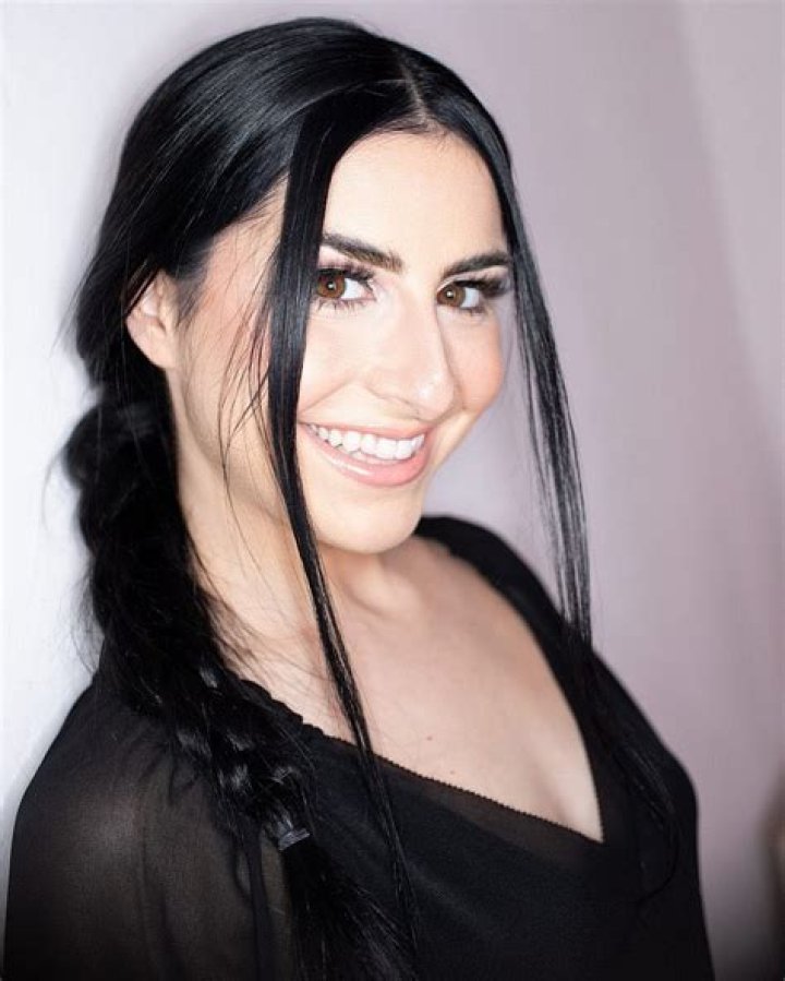 Kaitlyn Katsaros: Life, Career & Facts You Didn't Know!