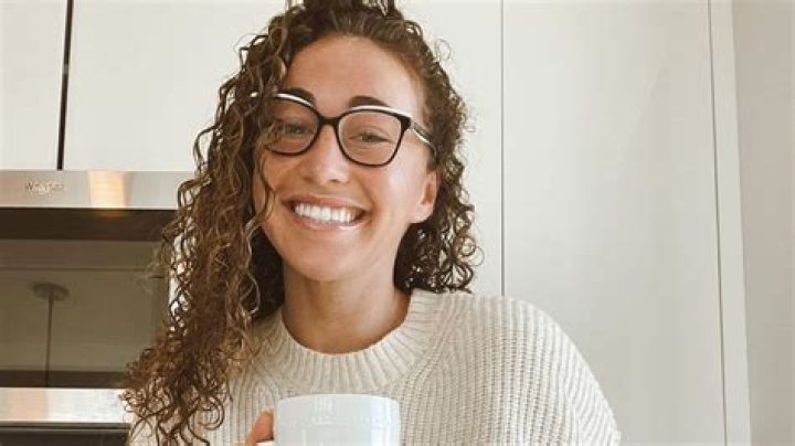Karlye Taylor: Bio, Net Worth & Viral TikTok Star Insights