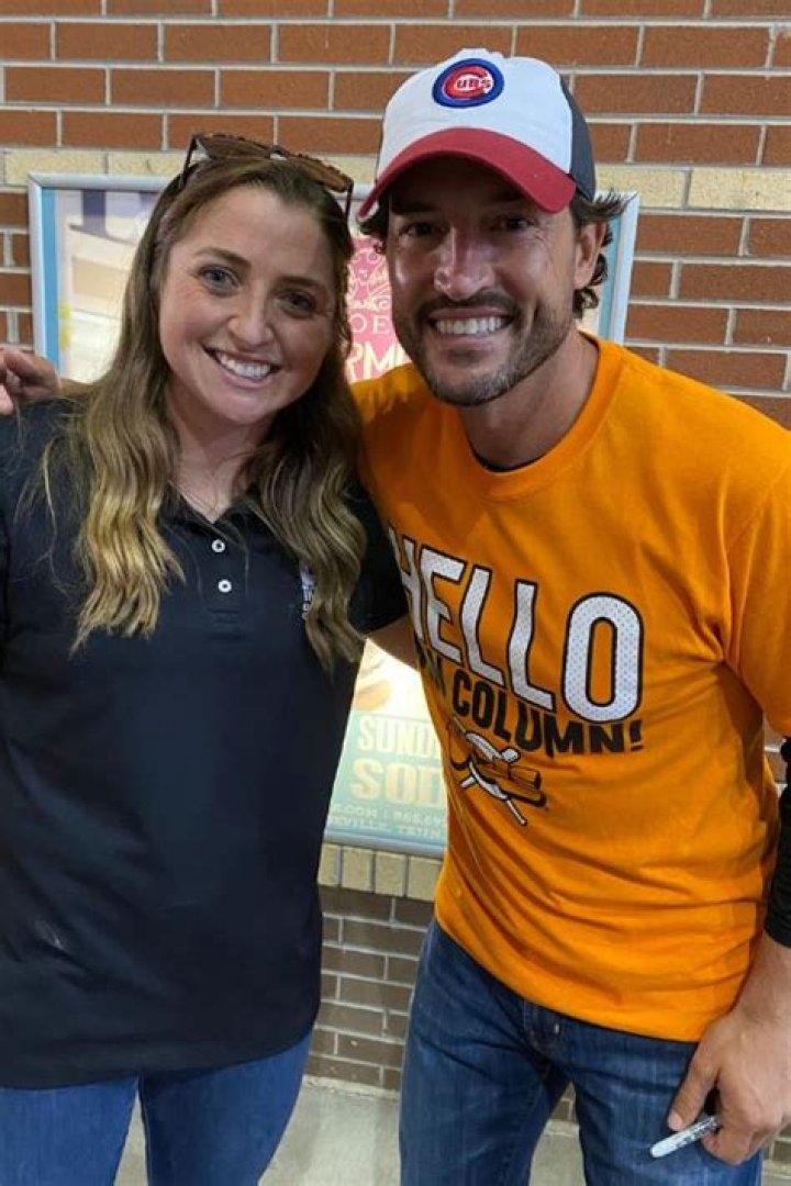 Knoxville TN: Exploring Tony Vitello's Life and His Wife