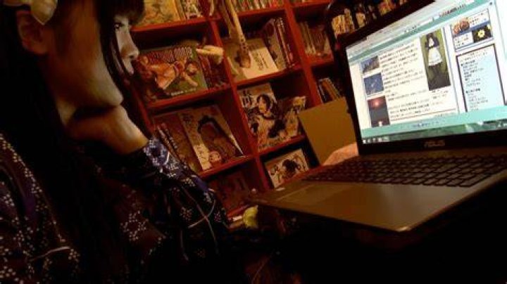 Mai Chan's Daily Life: A Closer Look at the Everyday Adventures of a Beloved Anime Character