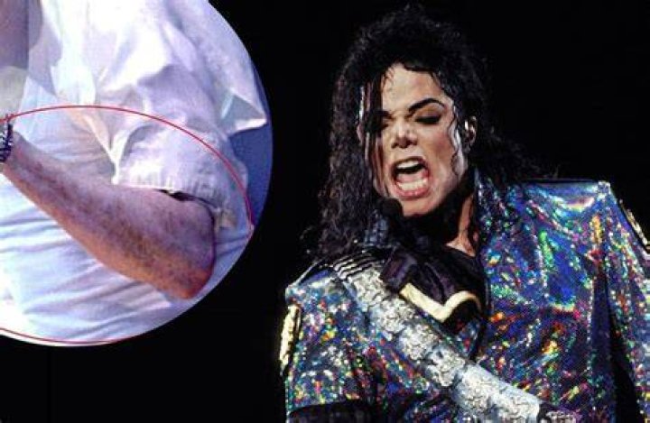 Michael Jackson Vitalago: The Legacy of a King of Pop