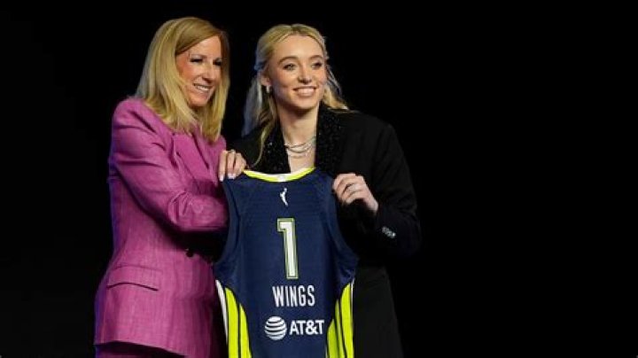 Paige Bueckers: Latest News, Stats & Updates You Need to Know!