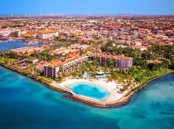 Renaissance Aruba Resort Casino: A Premier Destination for Luxury and Entertainment