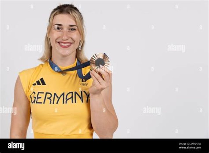 Sophie Grabosch Body: Exploring the Fitness Journey and Lifestyle