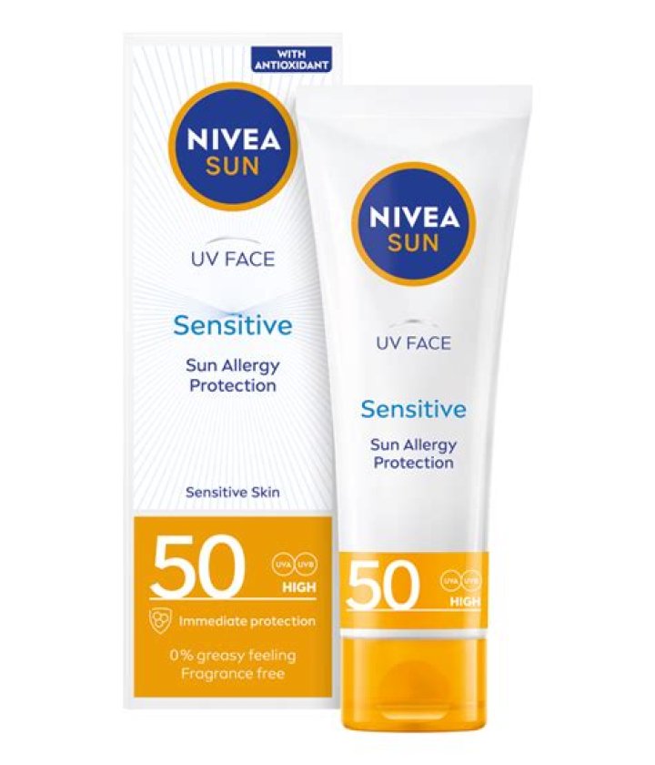 Sunscreen for Sensitive Skin: A Comprehensive Guide to Protect Your Face
