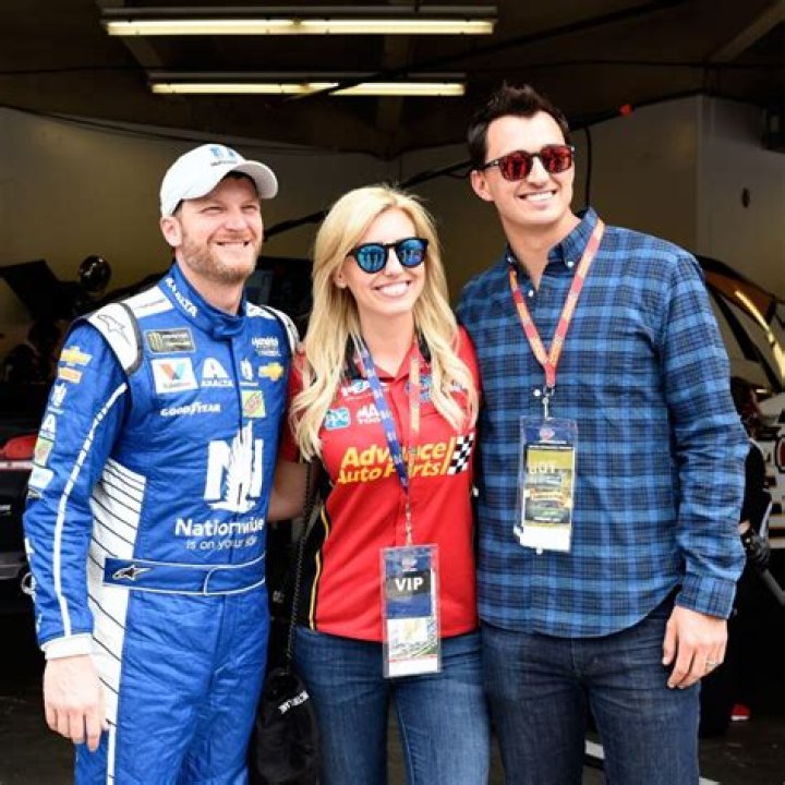 Taylor Nicole Earnhardt: From NASCAR Royalty to Rodeo Star