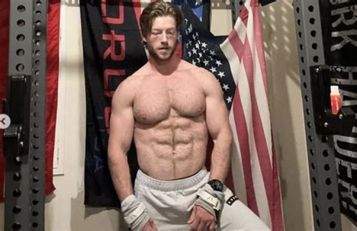 Truett Hanes: Height, Pull-Up Records & Fitness Secrets | Revealed!