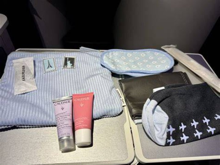 Unveiling the Luxurious La Compagnie Amenity Kit