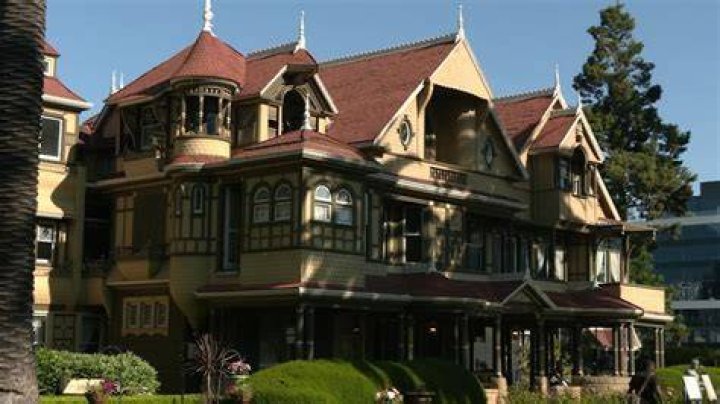 When Was the Winchester House Built: A Fascinating Journey Through Time